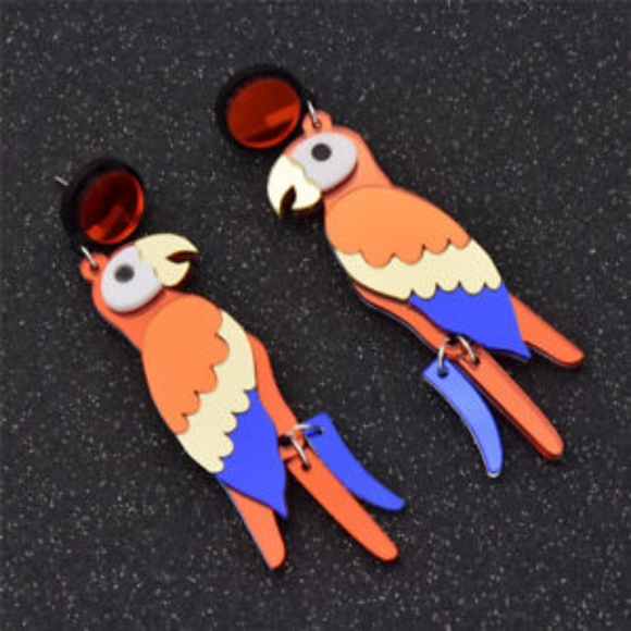 Parrot Earrings - Picture 3 of 3
